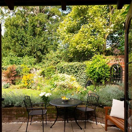 Miller Cottage A Luxury 1550'S Cottage In The Historic Centre Of Saffron Walden Dış mekan fotoğraf