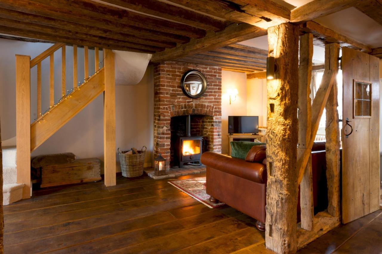 Miller Cottage A Luxury 1550'S Cottage In The Historic Centre Of Saffron Walden Dış mekan fotoğraf