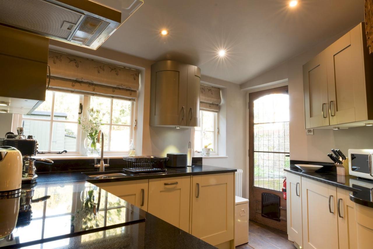Miller Cottage A Luxury 1550'S Cottage In The Historic Centre Of Saffron Walden Dış mekan fotoğraf