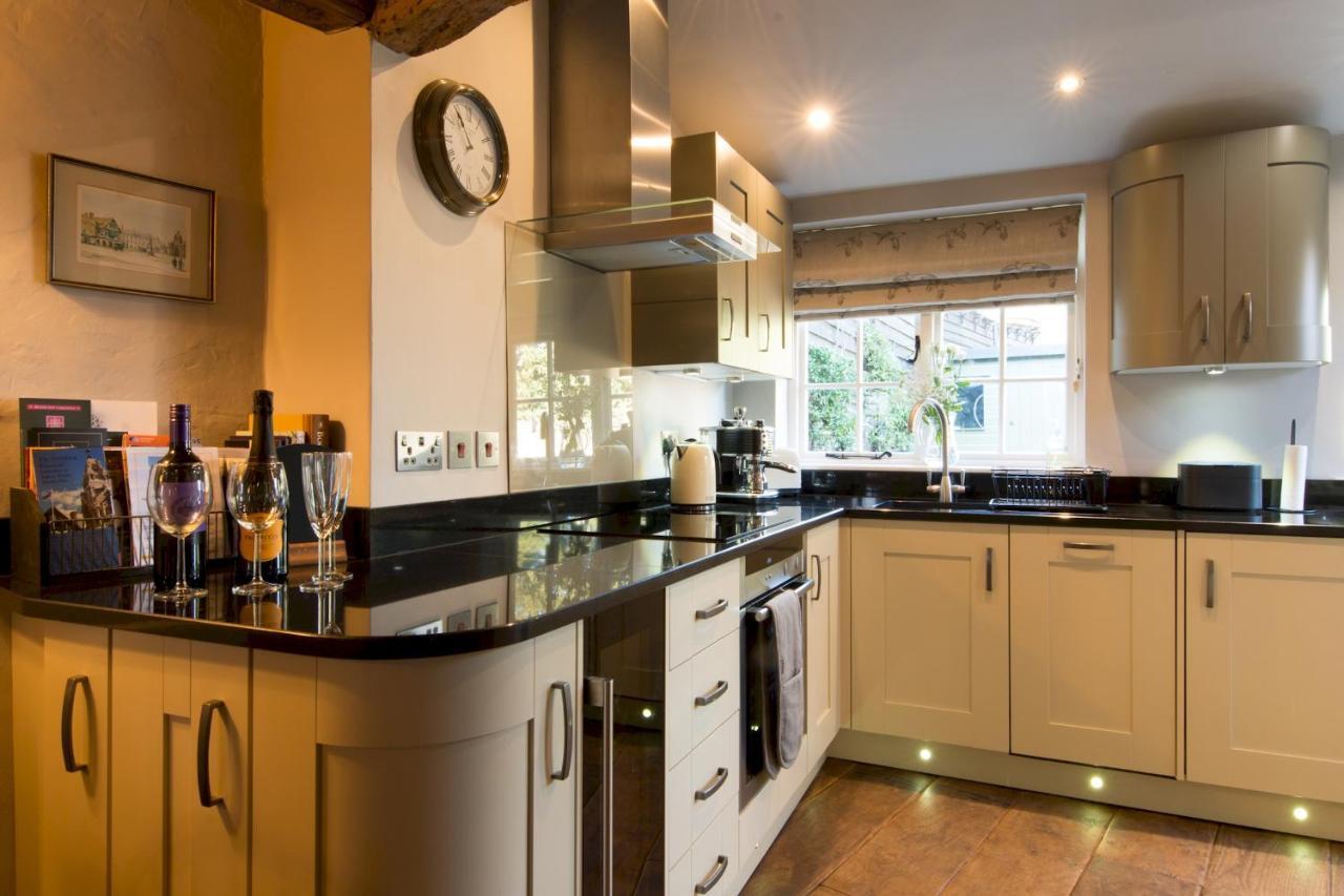 Miller Cottage A Luxury 1550'S Cottage In The Historic Centre Of Saffron Walden Dış mekan fotoğraf