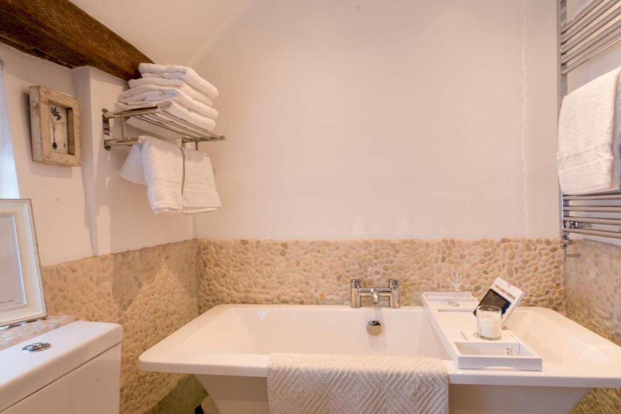 Miller Cottage A Luxury 1550'S Cottage In The Historic Centre Of Saffron Walden Dış mekan fotoğraf